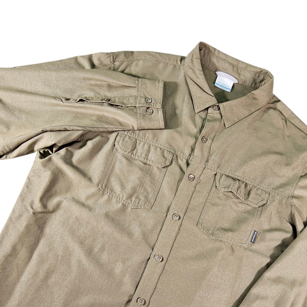 Columbia Omni-Wick Stretch Shirt Mens XL Tan Long Sleeve Button Up XM7410 Hiking